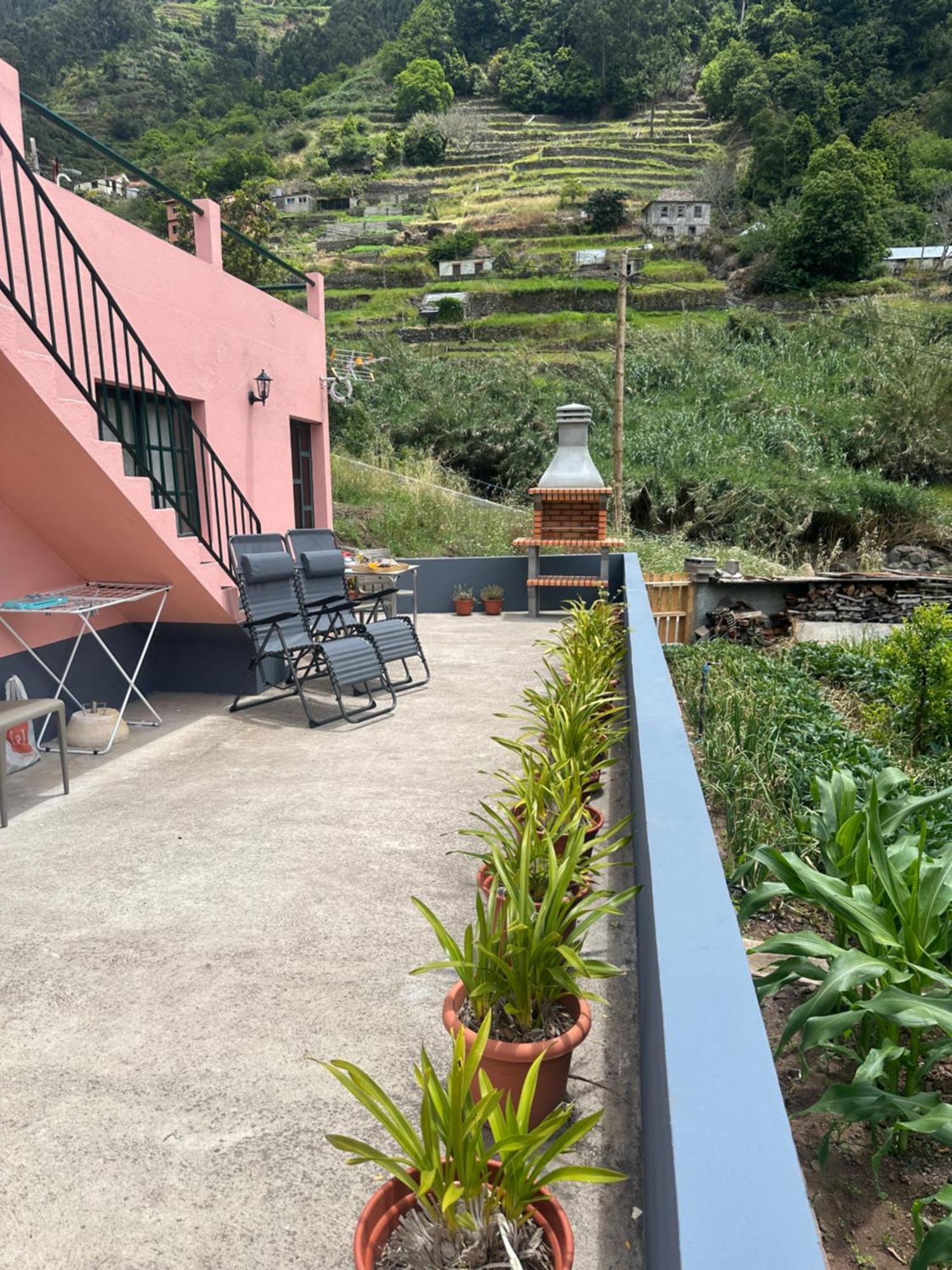 Casa Rosa Villa ริเบรา บราวา ภายนอก รูปภาพ